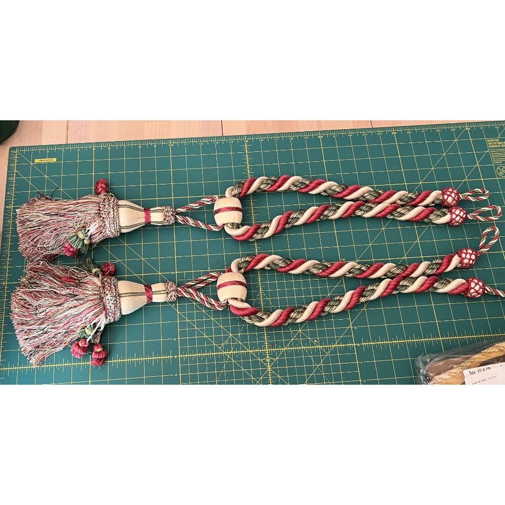 Curtain Tie-Back Tassels Set of Two ROBERT ALLEN Designer Sashiel Aurora France - Picture 2 of 5